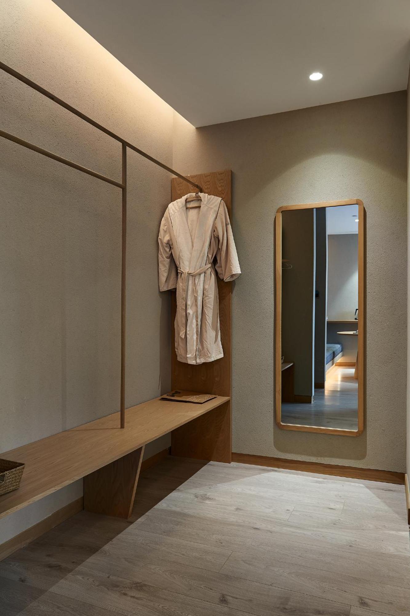Ebo Hotel Hangzhou Wulin - 5 Mins Drive To The West Lake ภายนอก รูปภาพ