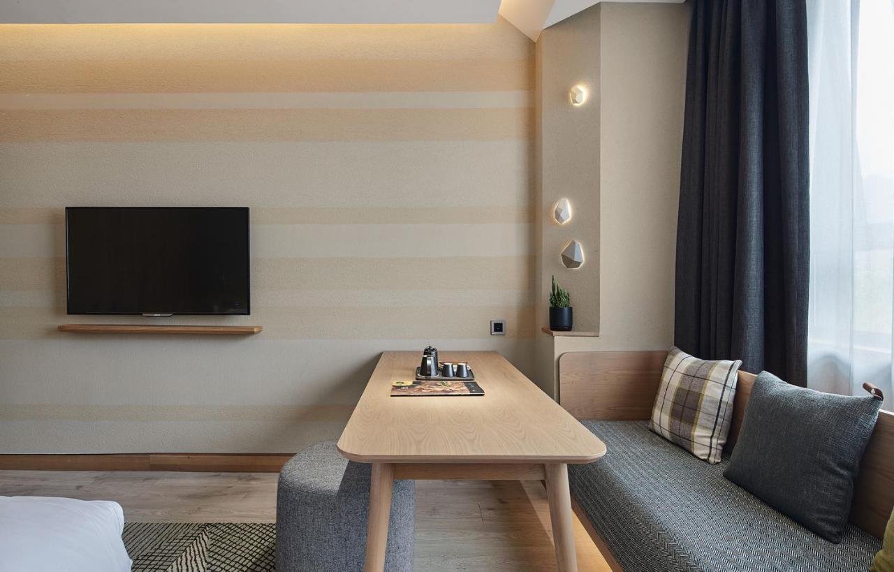 Ebo Hotel Hangzhou Wulin - 5 Mins Drive To The West Lake ภายนอก รูปภาพ