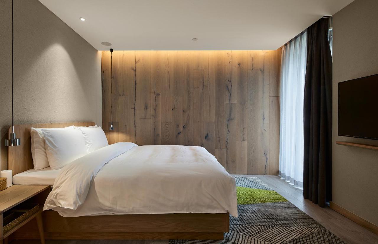 Ebo Hotel Hangzhou Wulin - 5 Mins Drive To The West Lake ภายนอก รูปภาพ