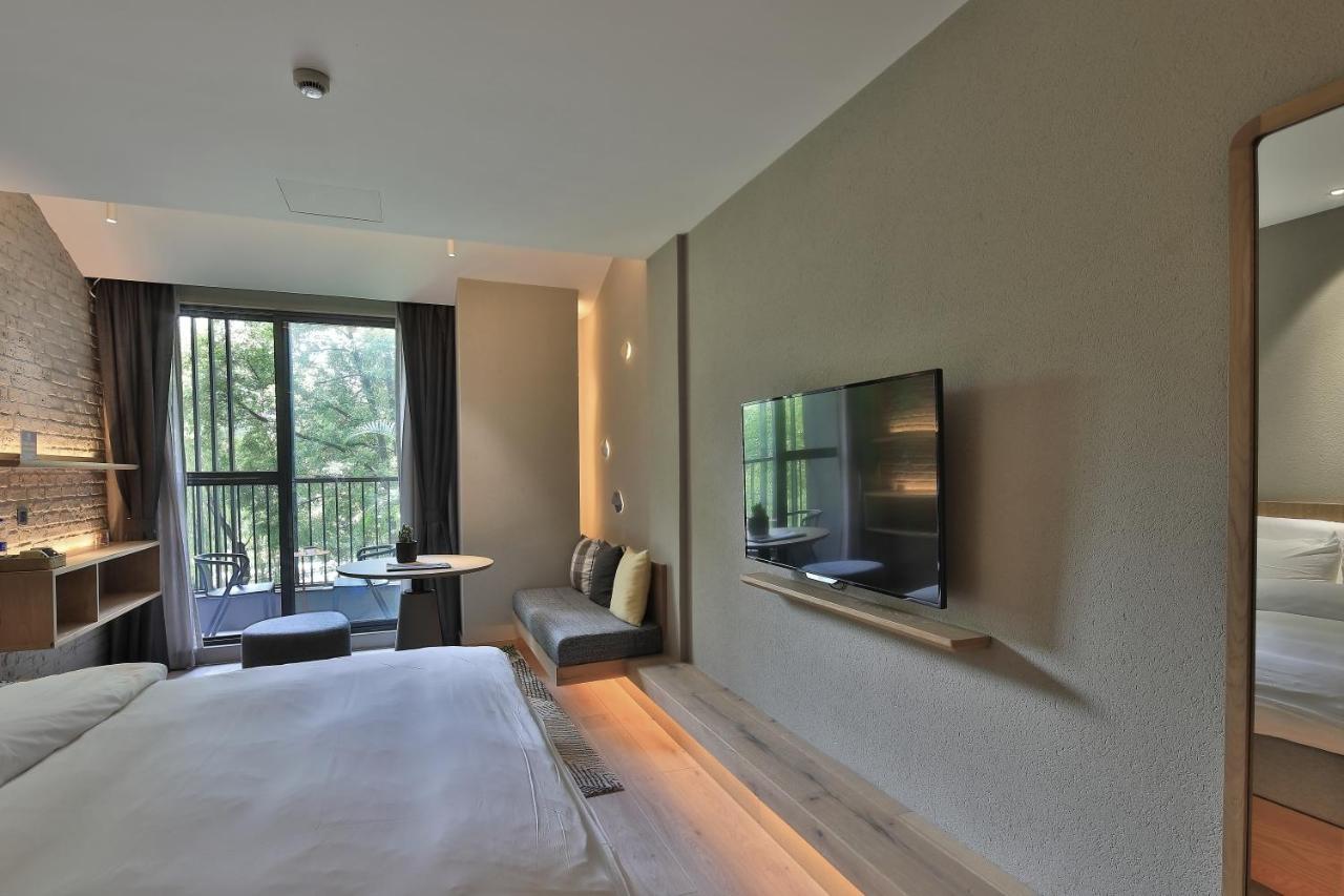 Ebo Hotel Hangzhou Wulin - 5 Mins Drive To The West Lake ภายนอก รูปภาพ