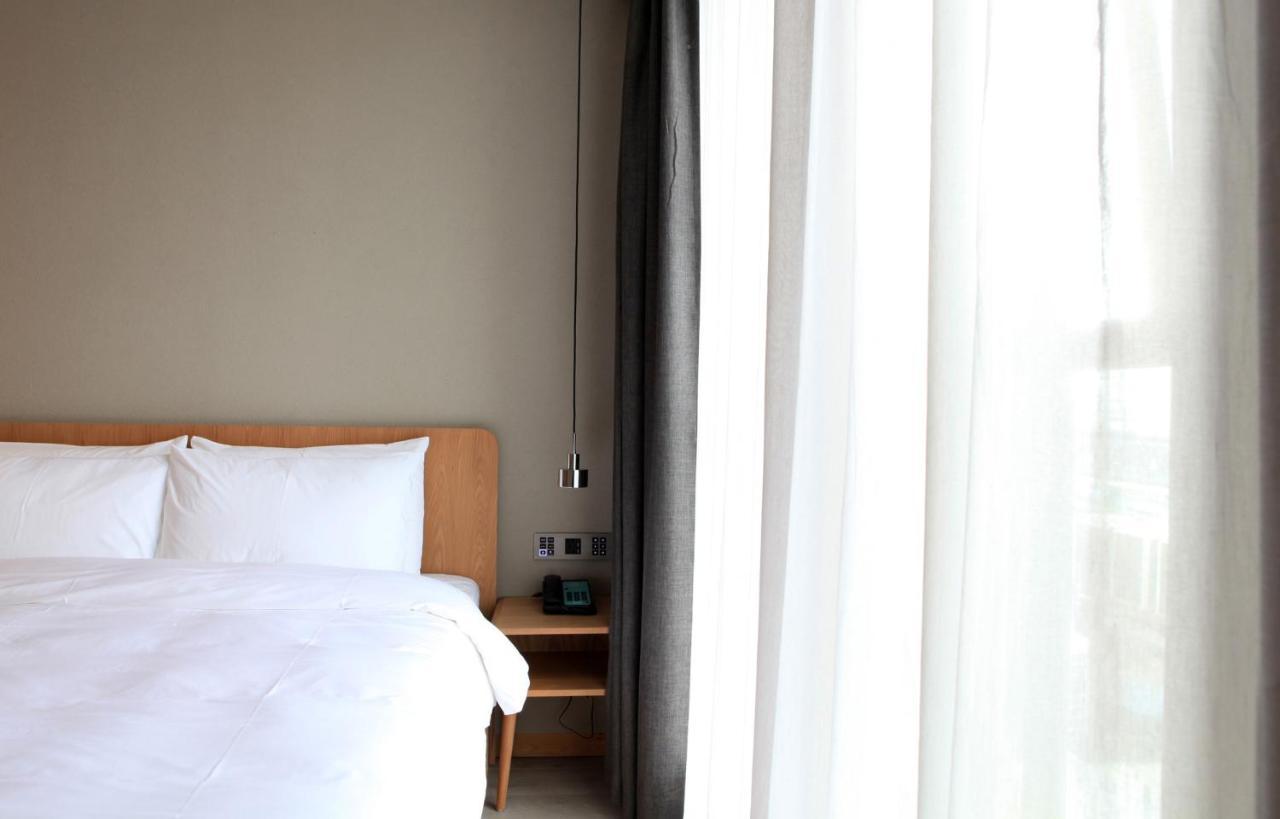 Ebo Hotel Hangzhou Wulin - 5 Mins Drive To The West Lake ภายนอก รูปภาพ